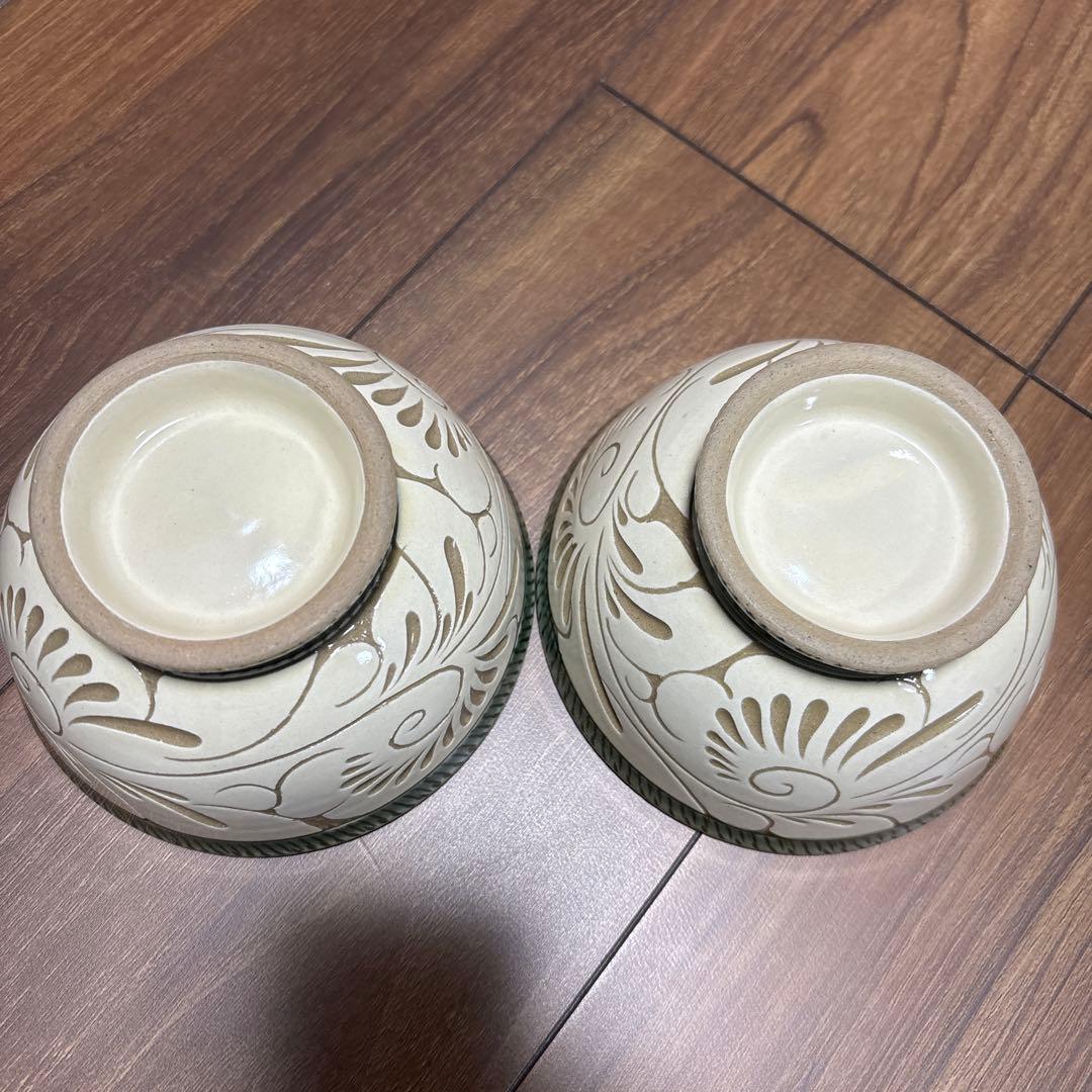 やちむん　育陶園　汁マカイ　茶碗　緑釉唐草白抜線彫　2個　セット