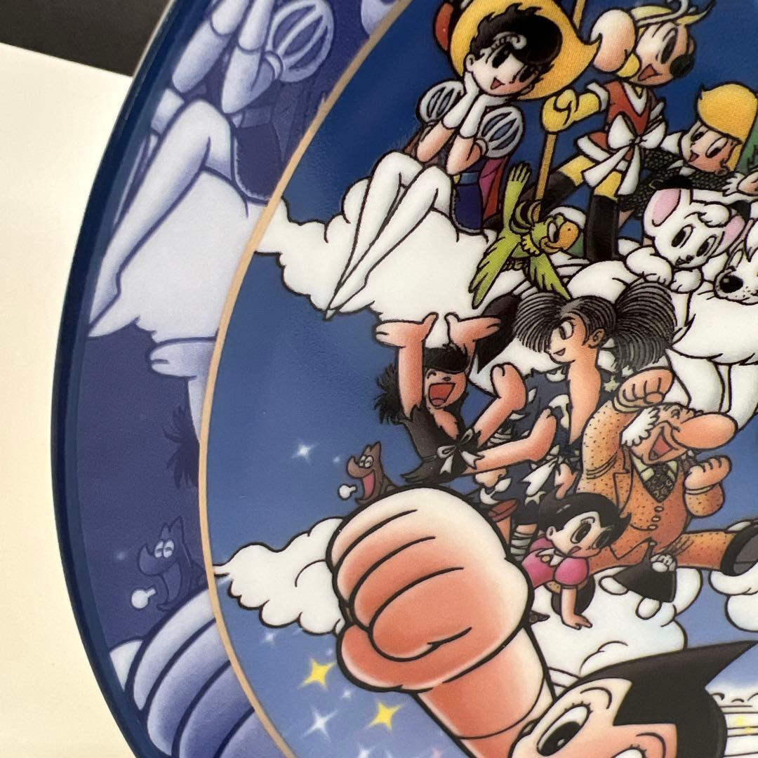 未使用TEZUKA OSAMU CHARACTERS イヤープレート2002
