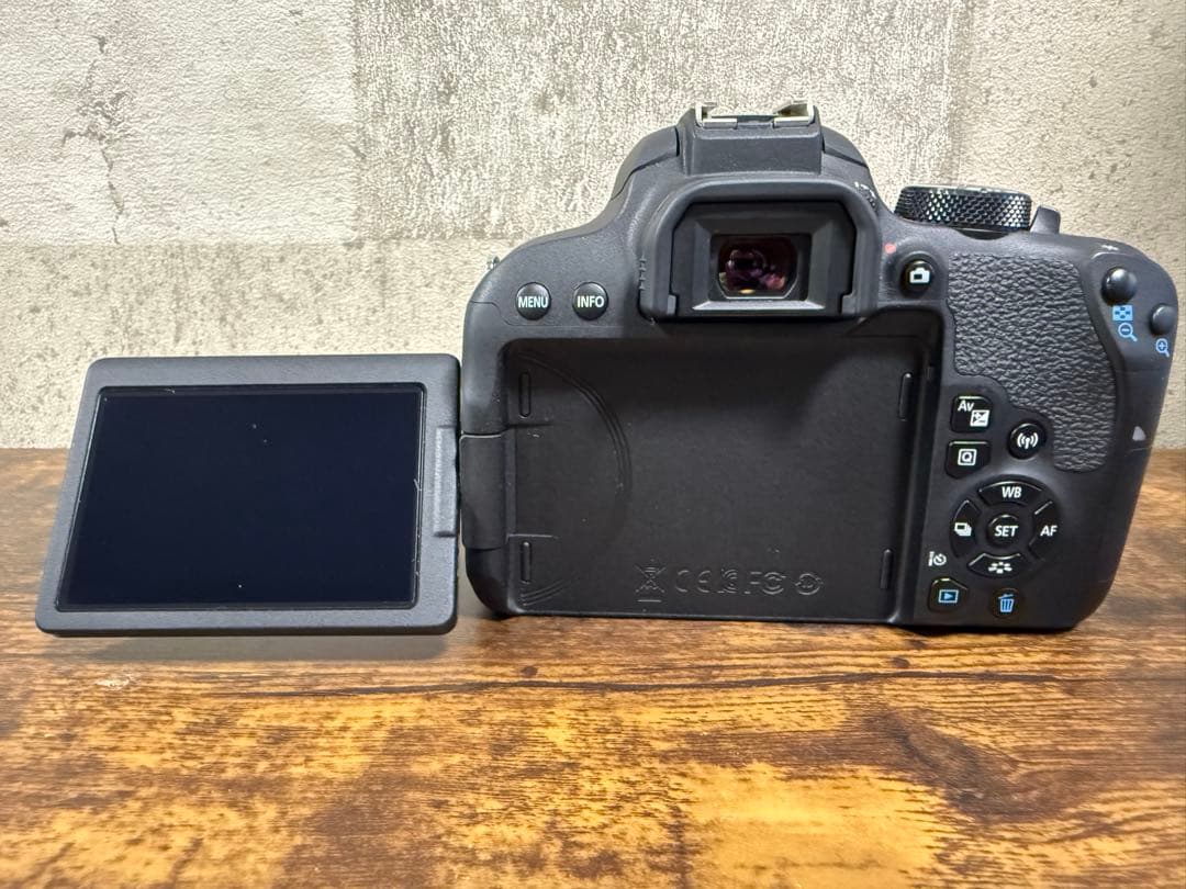 Canon EOS KISS X9i タブルズームレンズキット