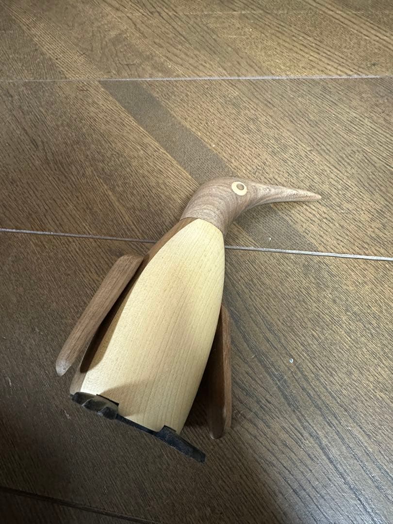 ペンギン　置物　The Salt Penguin