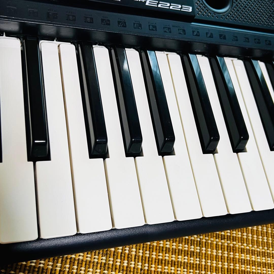 YAMAHA　PSR-E223　キーボード