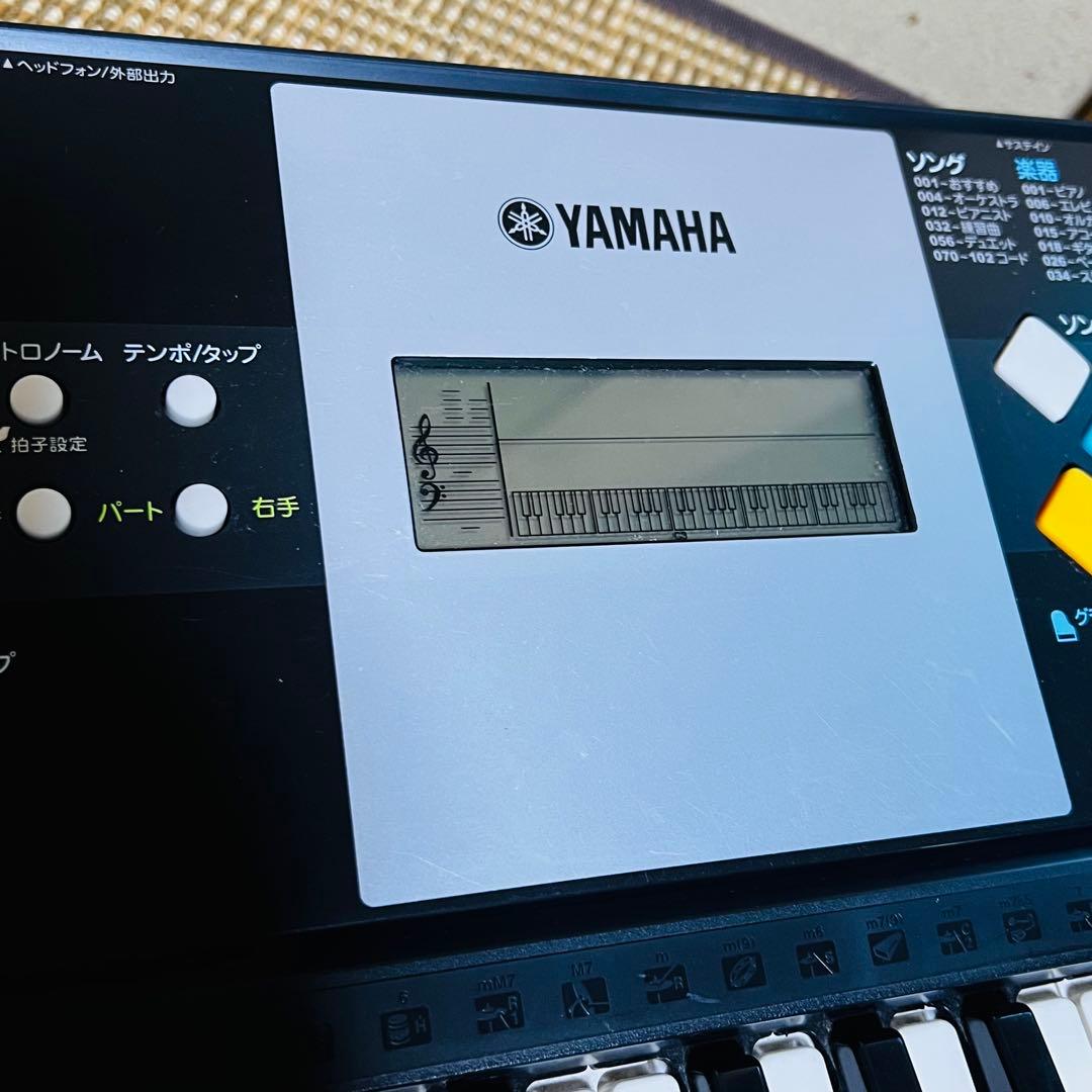 YAMAHA　PSR-E223　キーボード