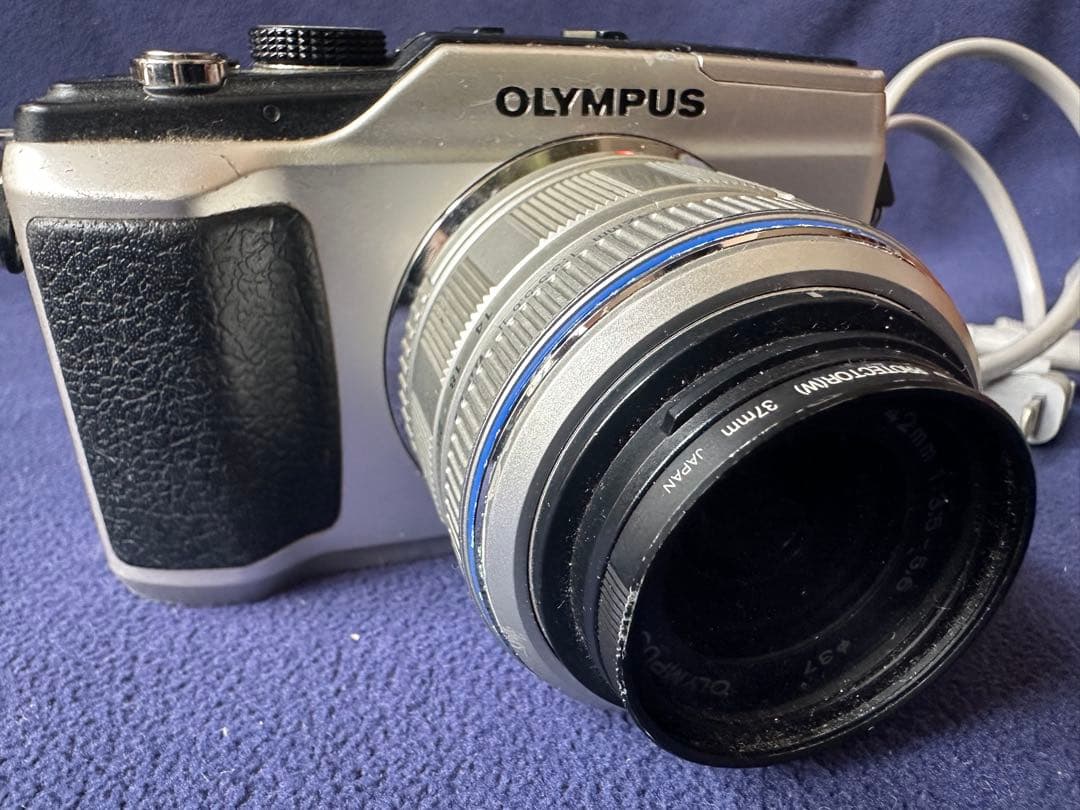 OLYMPUS Pen E-PL2ミラーレス一眼カメラ