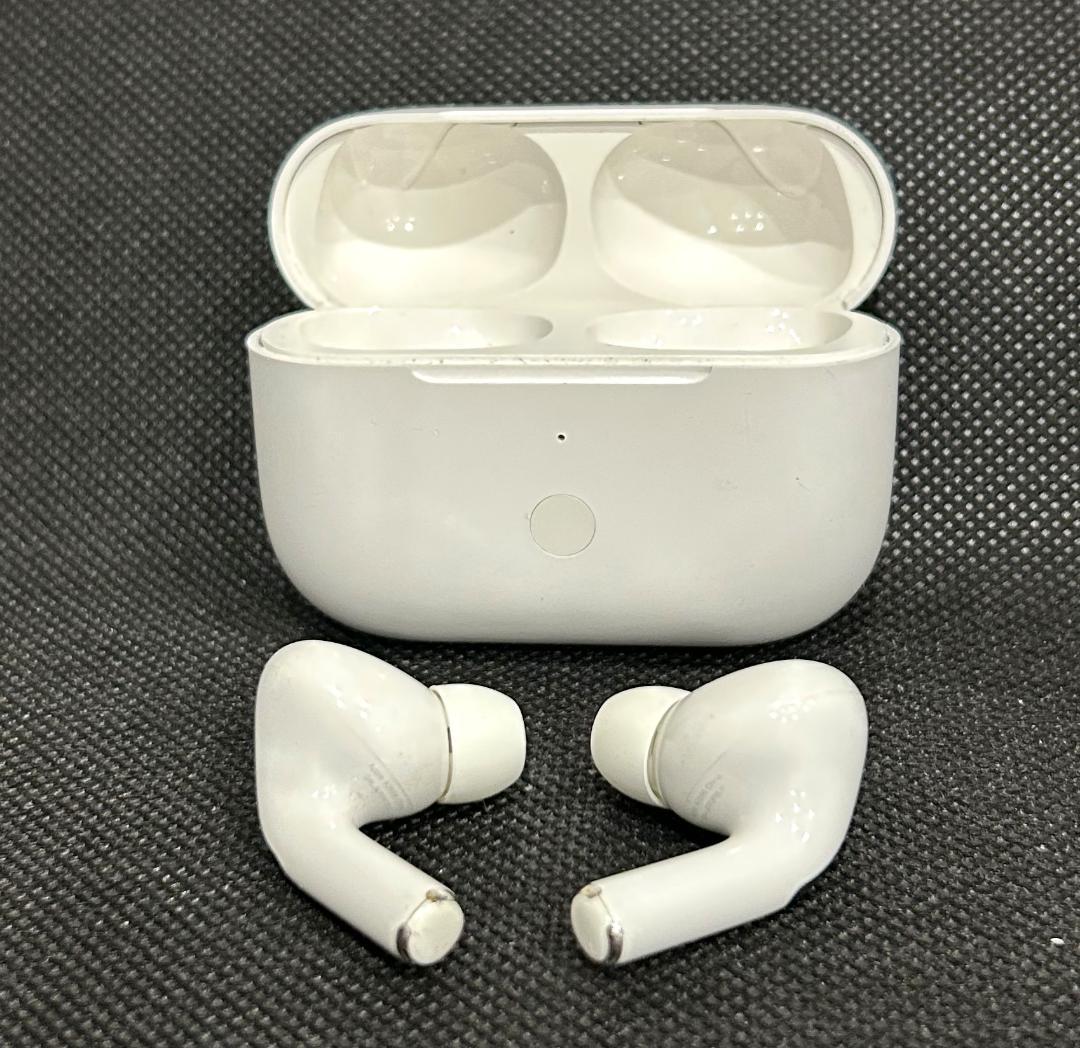Apple AirPods Pro 第2世代 ワイヤレス 充電ケース付 中古