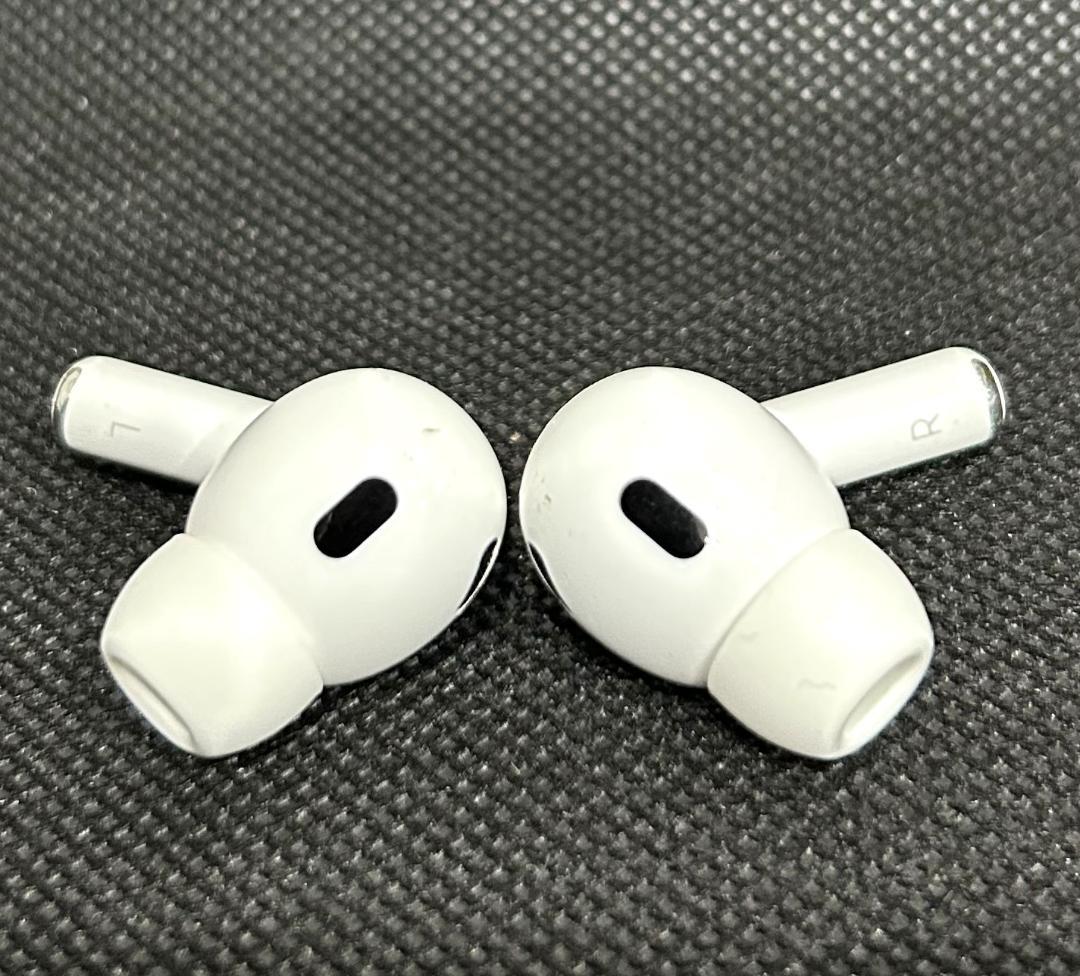 Apple AirPods Pro 第2世代 ワイヤレス 充電ケース付 中古