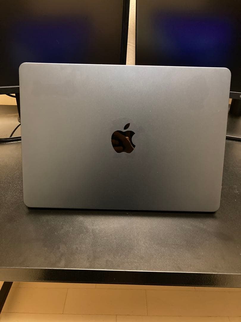MacBook Air 2022 M2 8GB 256GB ミッドナイト 訳あり