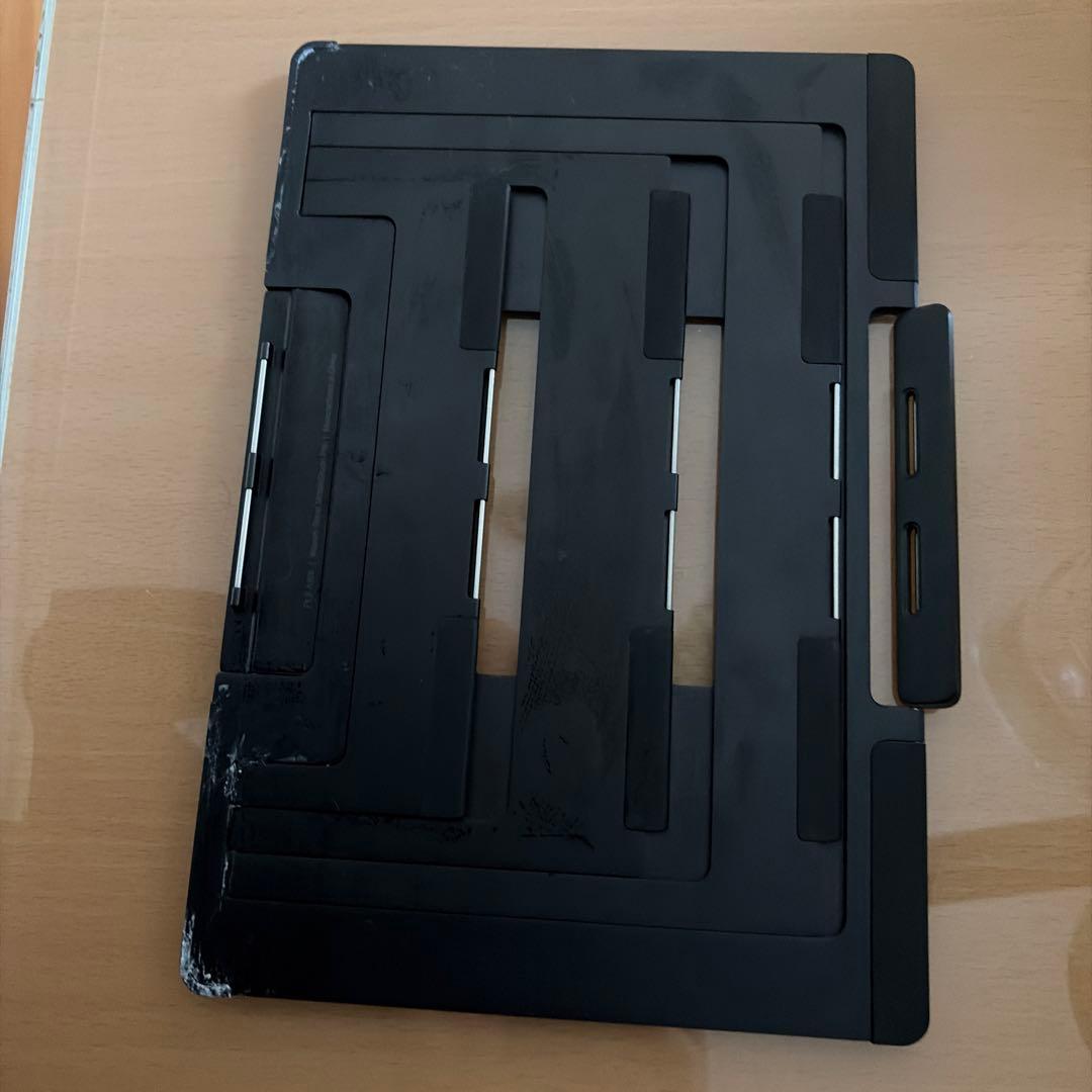 ワコム Mobile Studio Pro 16