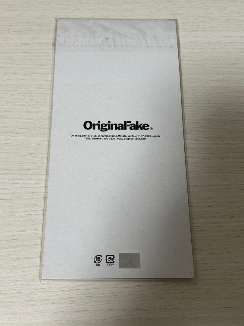 kaws origina fake パスル　puzzle