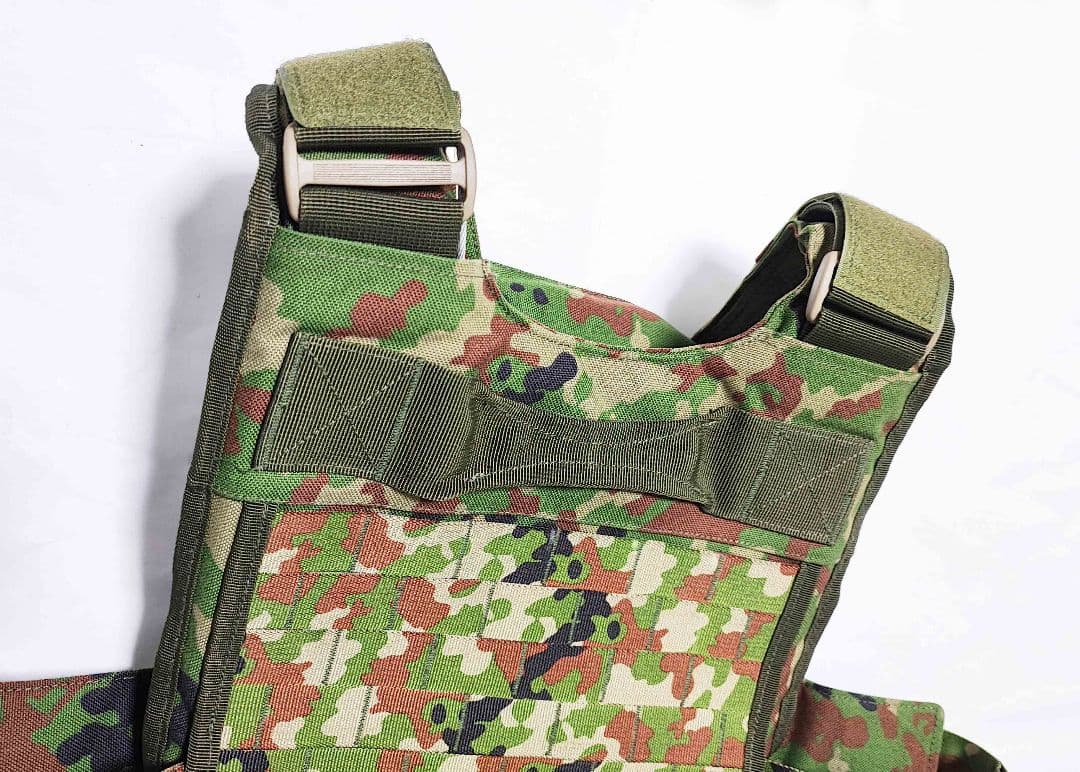 陸上自衛隊 陸自迷彩 18式 防弾ベスト プレートキャリア 3型 実物生地