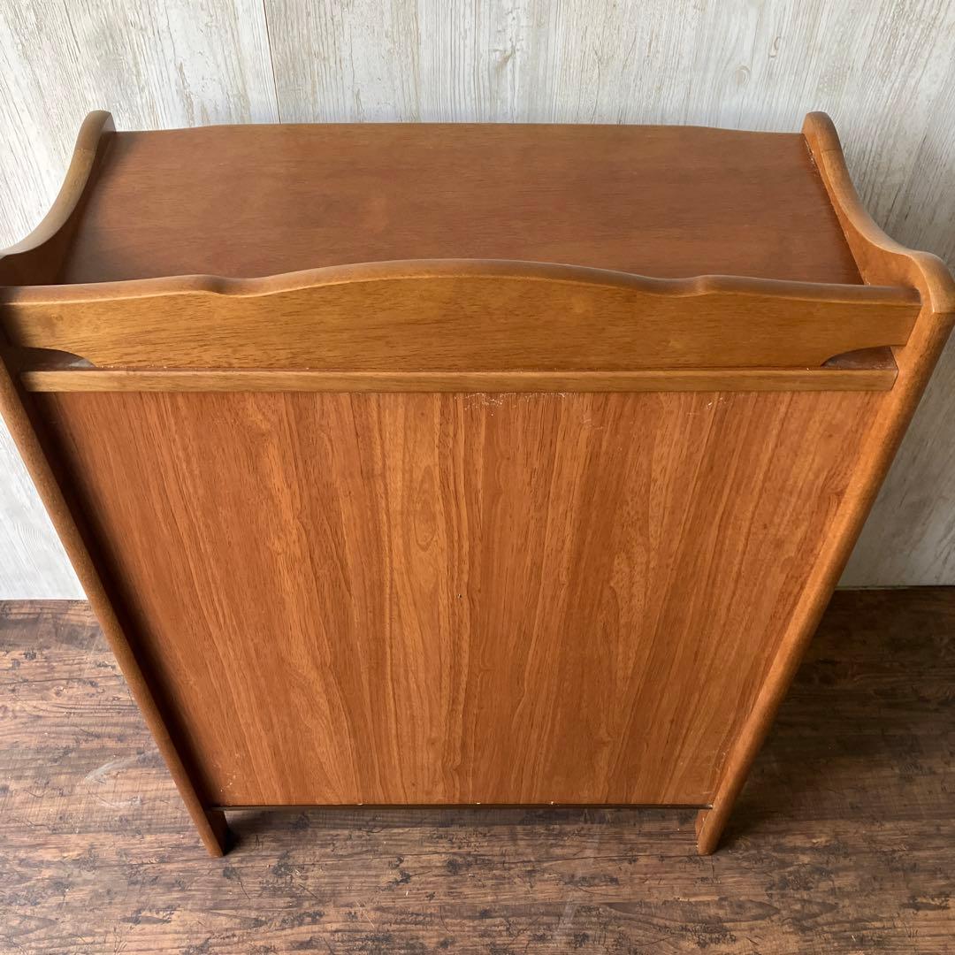 美品　カリモク　ガラスキャビネット　飾り棚