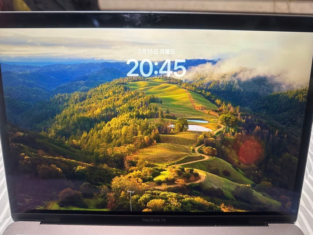 MacBook Air 13.3インチ 8G/256GB 2019