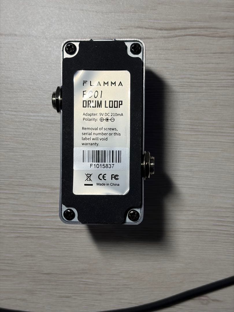 FLAMMA F-01 DRUM LOOP エフェクター