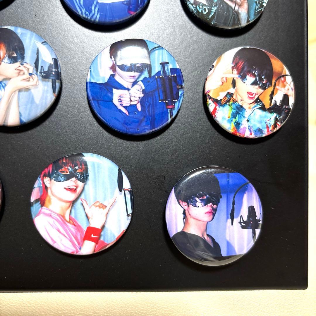 美品‼️ 超学生　缶バッジ　キーホルダー　25個　まとめ売り　スタンド付き　磁石