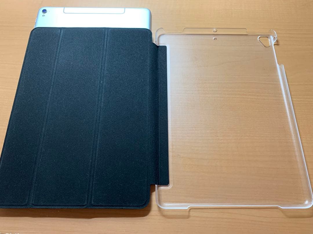 iPad pro 9.7 128GB SIMフリーモデル シルバー