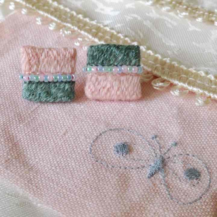 ミナペルホネン✩*॰スクエアピアス✩*॰