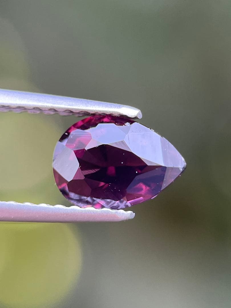 レッドスピネル1.29ct purplish red spinel