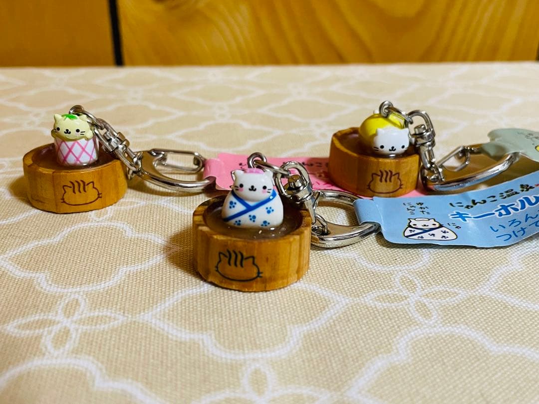 にゃんにゃんにゃんこ にゃんこ 温泉　キーホルダー