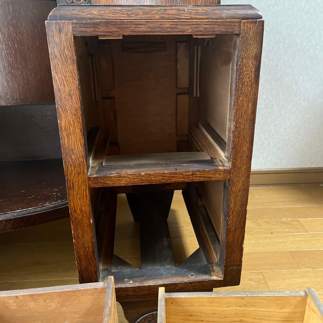 アンティークドレッサー