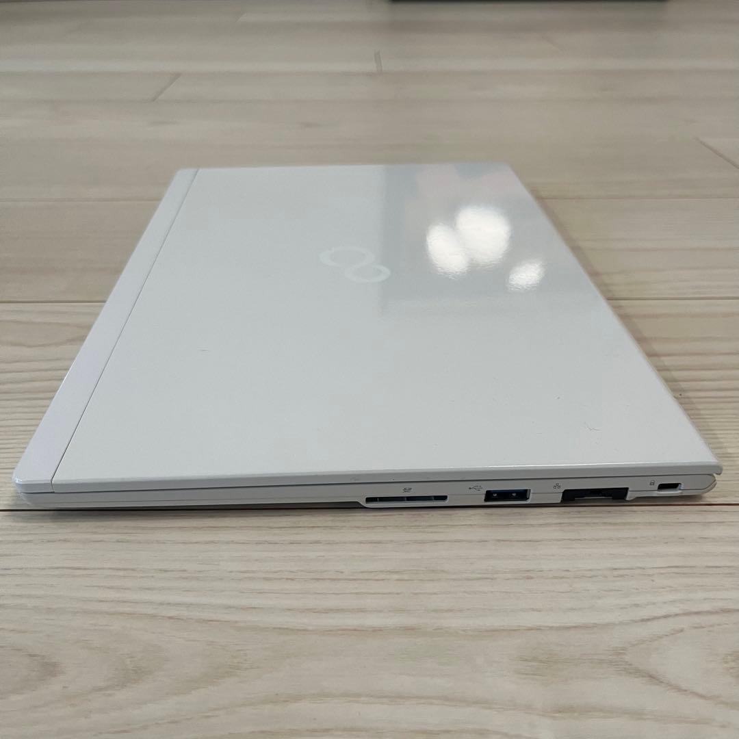 富士通 LIFEBOOK UH90/B3 ノートPC 初期化済 SSD搭載