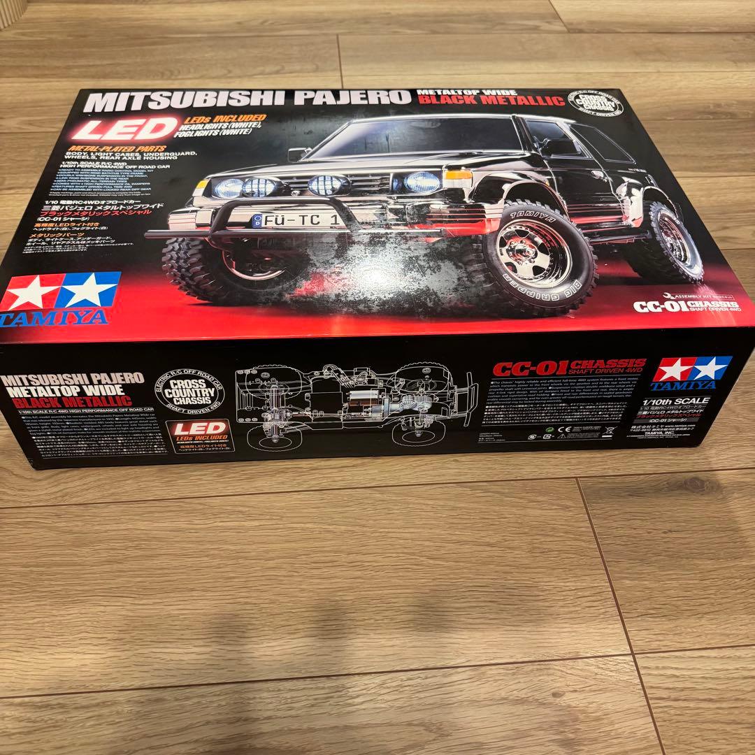 【希少・未組立】三菱パジェロ メタルトップワイド ブラックメタリックスペシャル
