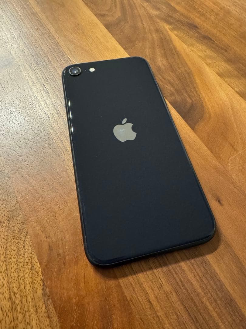 iPhoneSE 第3世代(SE3) ブラック 64GB SIMフリー　ジャンク