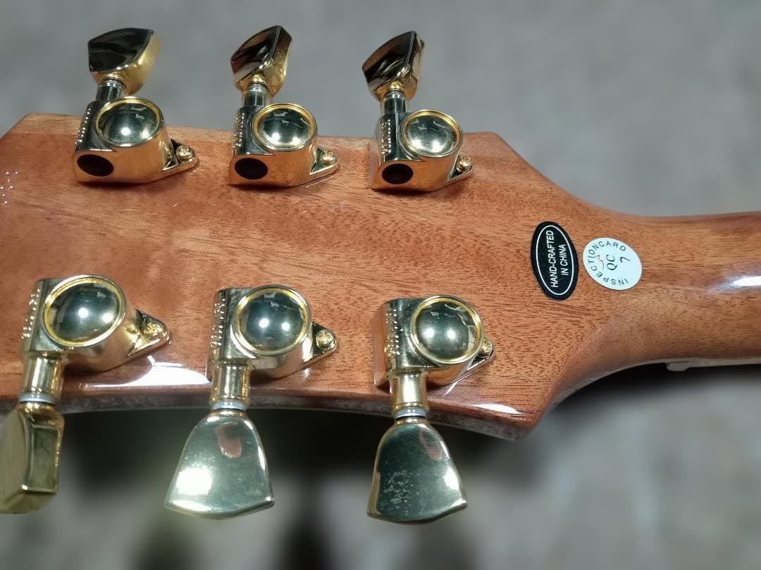 エピフォン　レスポールカスタム　エレキギター　中古