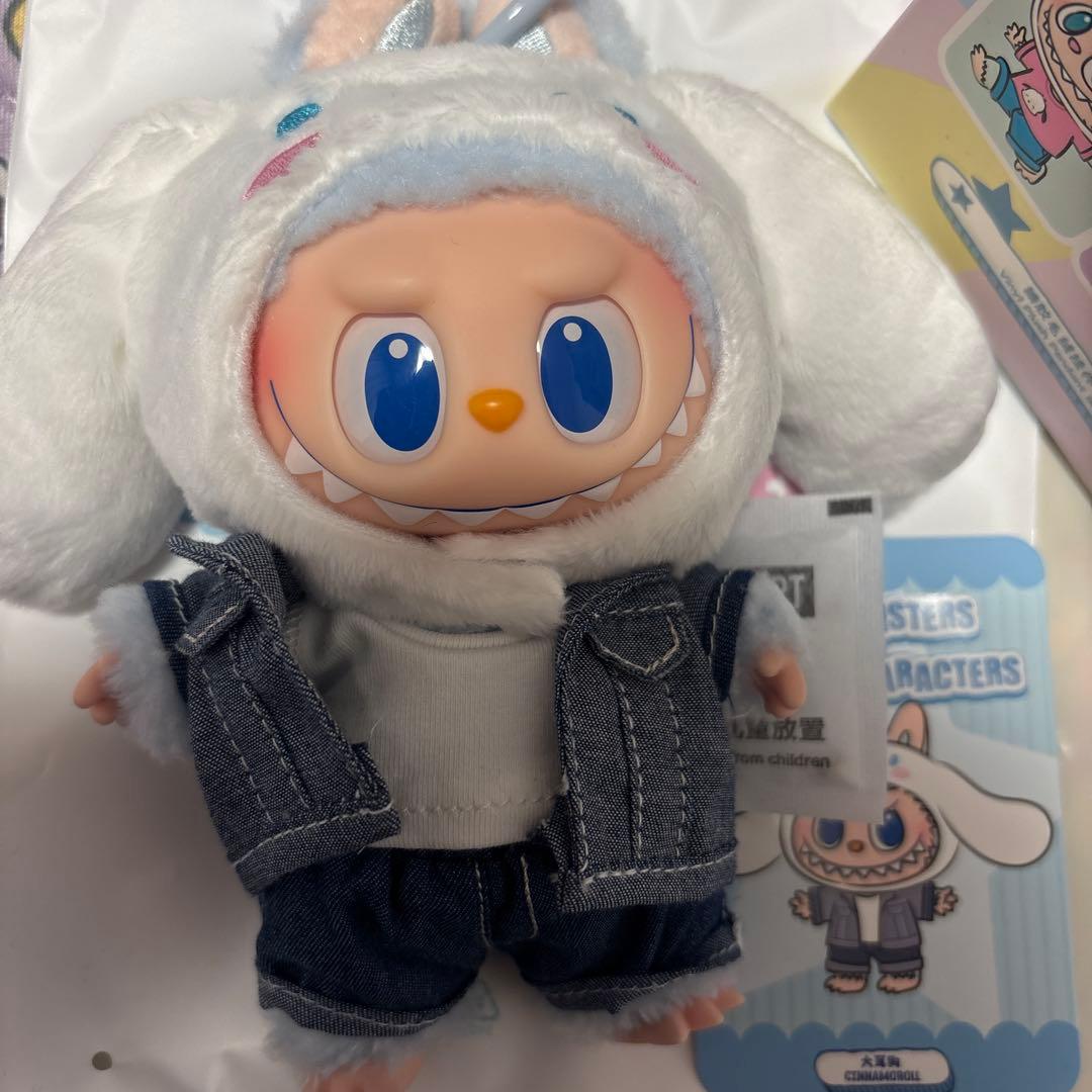 POP MART サンリオ　ラブブ シナモロール
