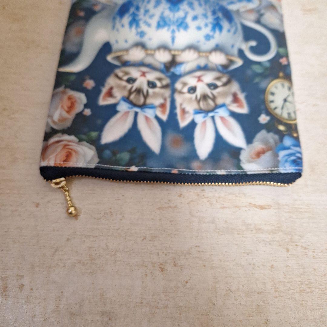 激レアねこパネル生地　ハンドメイド　ミニバック　フラットポーチ