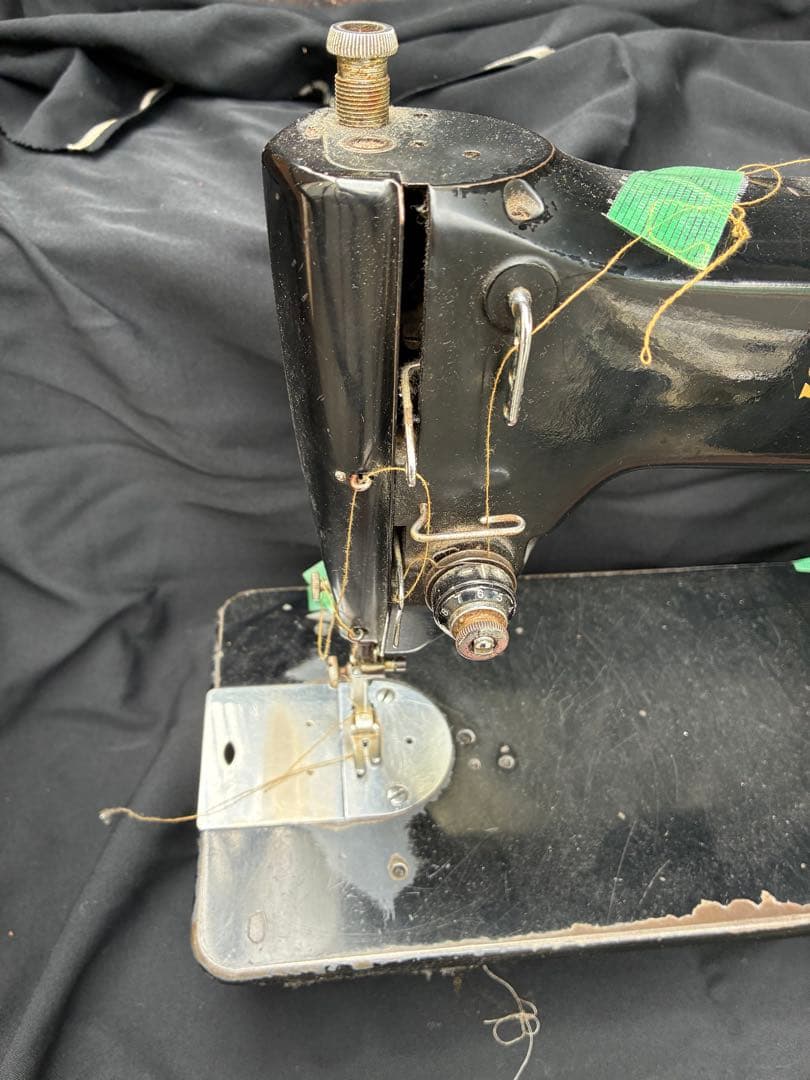 稼動品　SINGER 188 工業用ミシン 本体 黒金 シンガー アンティーク