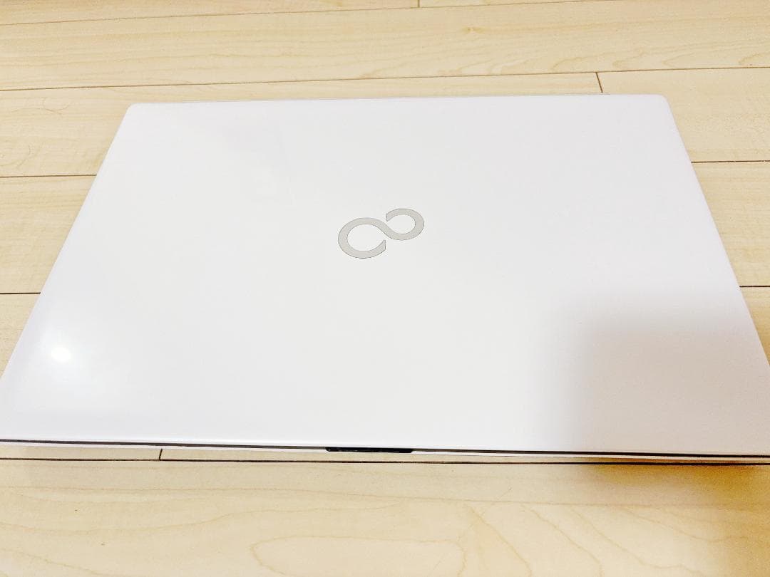 美品 高性能 i5 第11世代 16GB SSD256GB Office2021