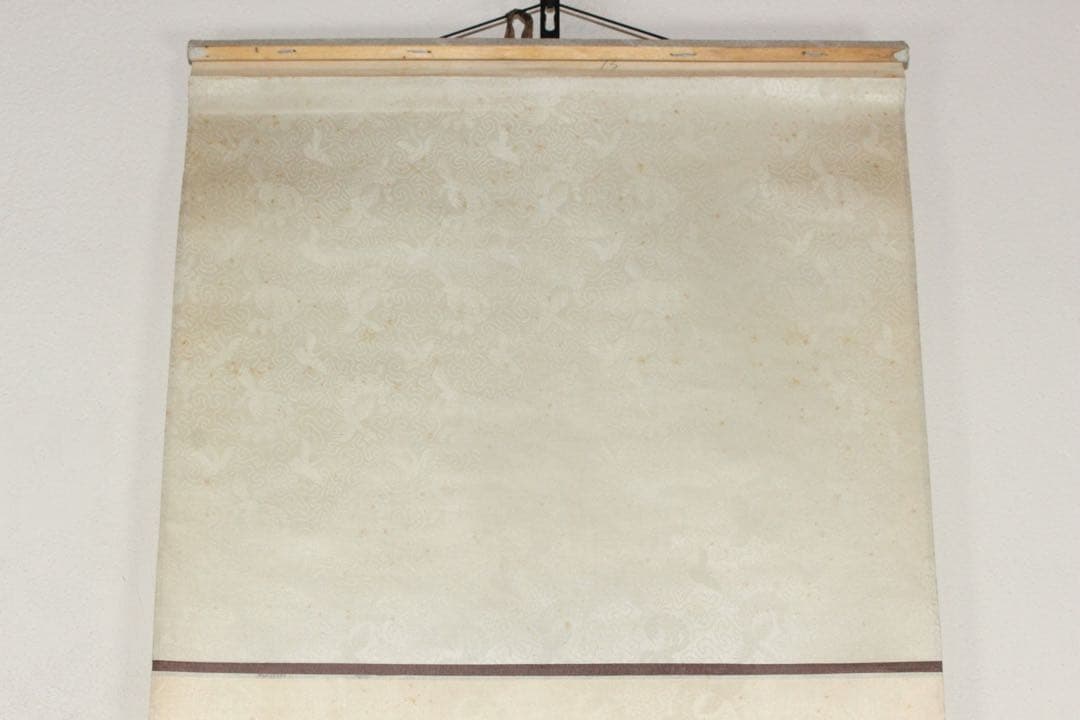 No5738 掛軸　現代中国画家　于老三　牡丹蝶図　紙本着色　墨彩画　送料無料