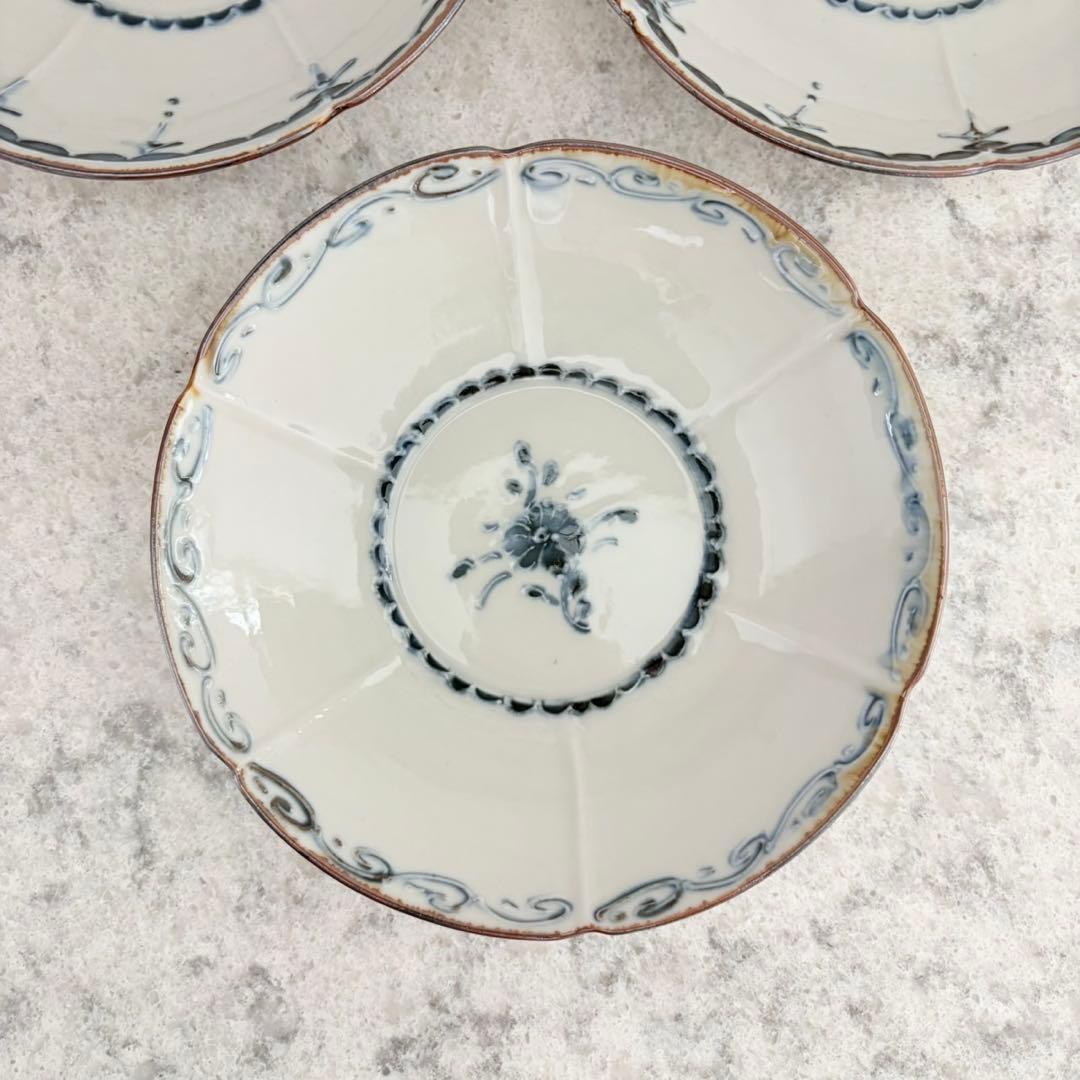 志村和晃☆染付イッチン瓔珞文輪花6寸皿 3枚セット