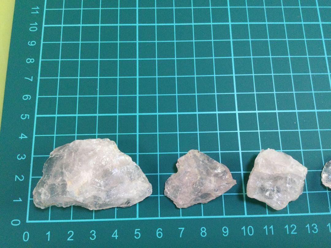 クンツアイト8個セットで約 400ct クンツアイト　観賞石