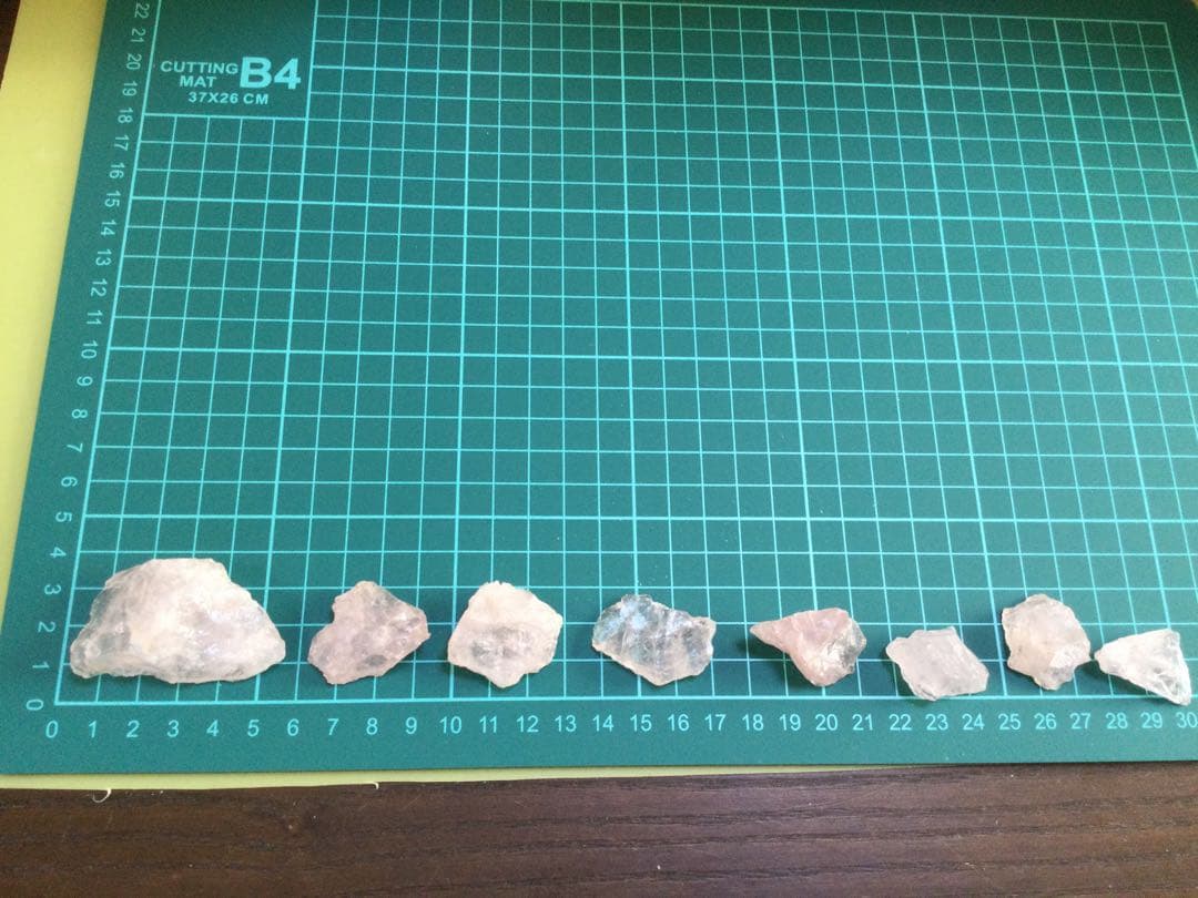 クンツアイト8個セットで約 400ct クンツアイト　観賞石