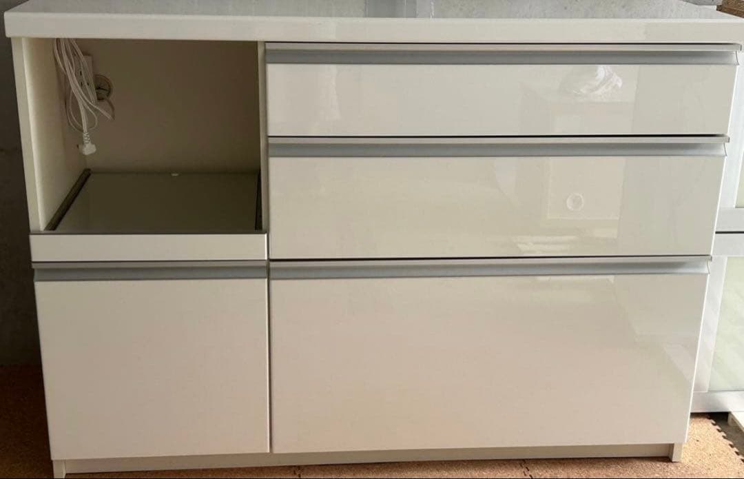 パモウナ Pamouna ホワイト 食器棚