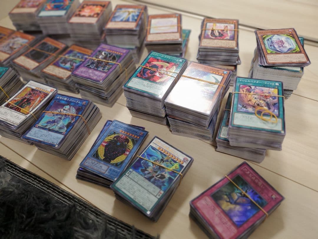 遊戯王OCG デュエルモンスターズ 3100枚(SR1000枚以上)