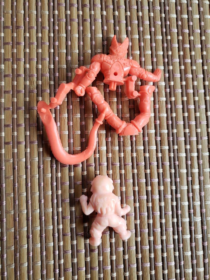 ドラゴンボール消しゴムバトルフィギュアパート2セルビックバンアタック孫悟飯　新品