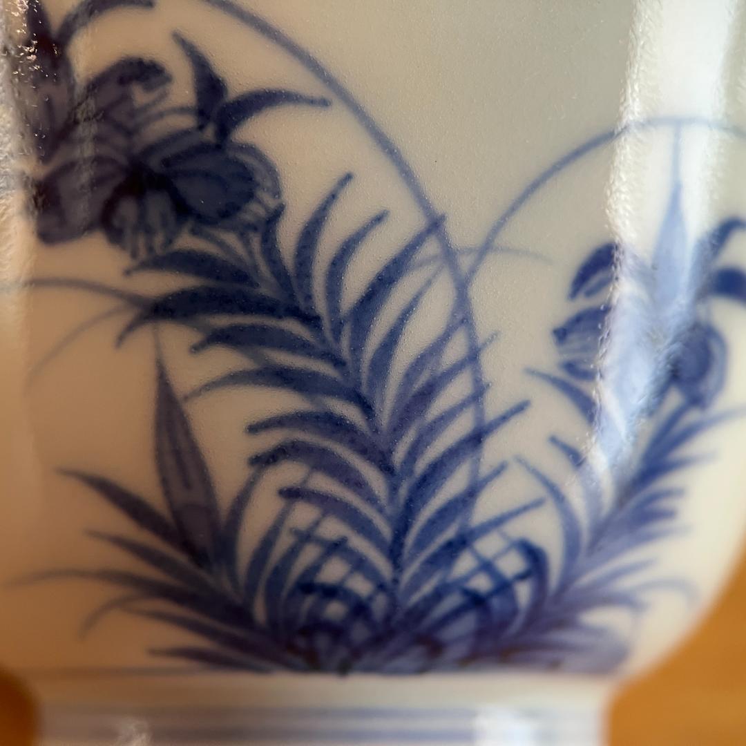 後期鍋島 草花文 猪口／向付 薄造り 97g 口部小ホツ φ9.2cm