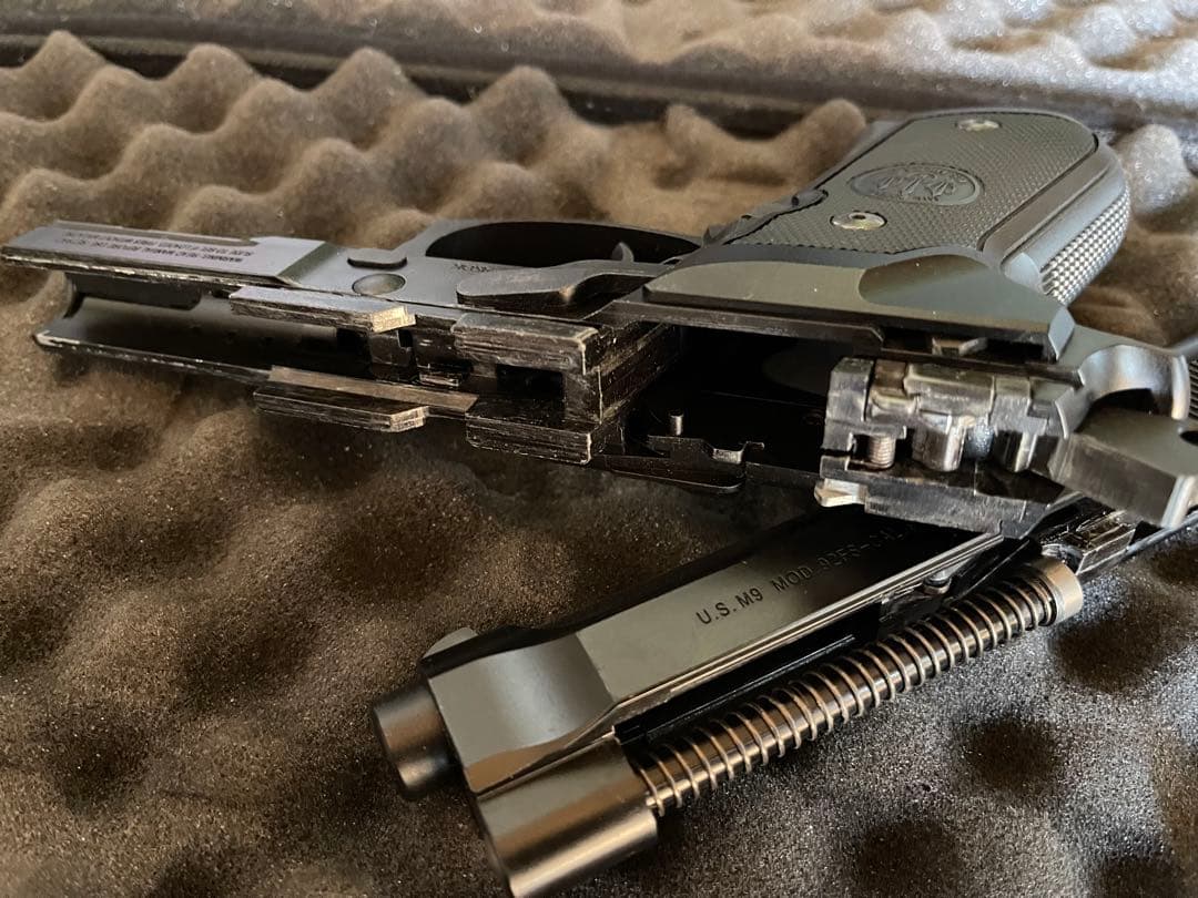 東京マルイ M9A1 ガスブローバック 拡張マガジン付