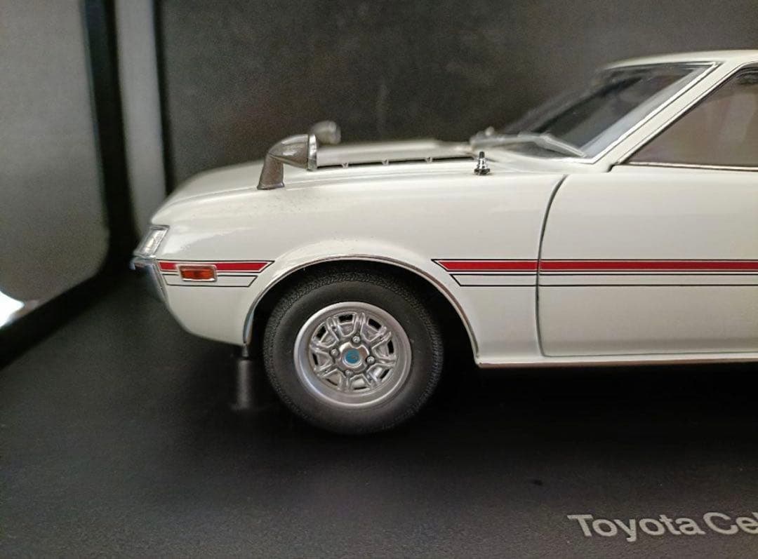 【ま】Toyota Celica 1600GT （TA22）ホワイト