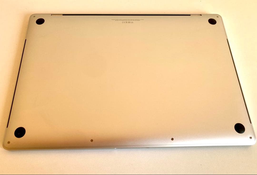 MacBook Pro 2019 /16インチ/ i9 2.4GHz 16GB