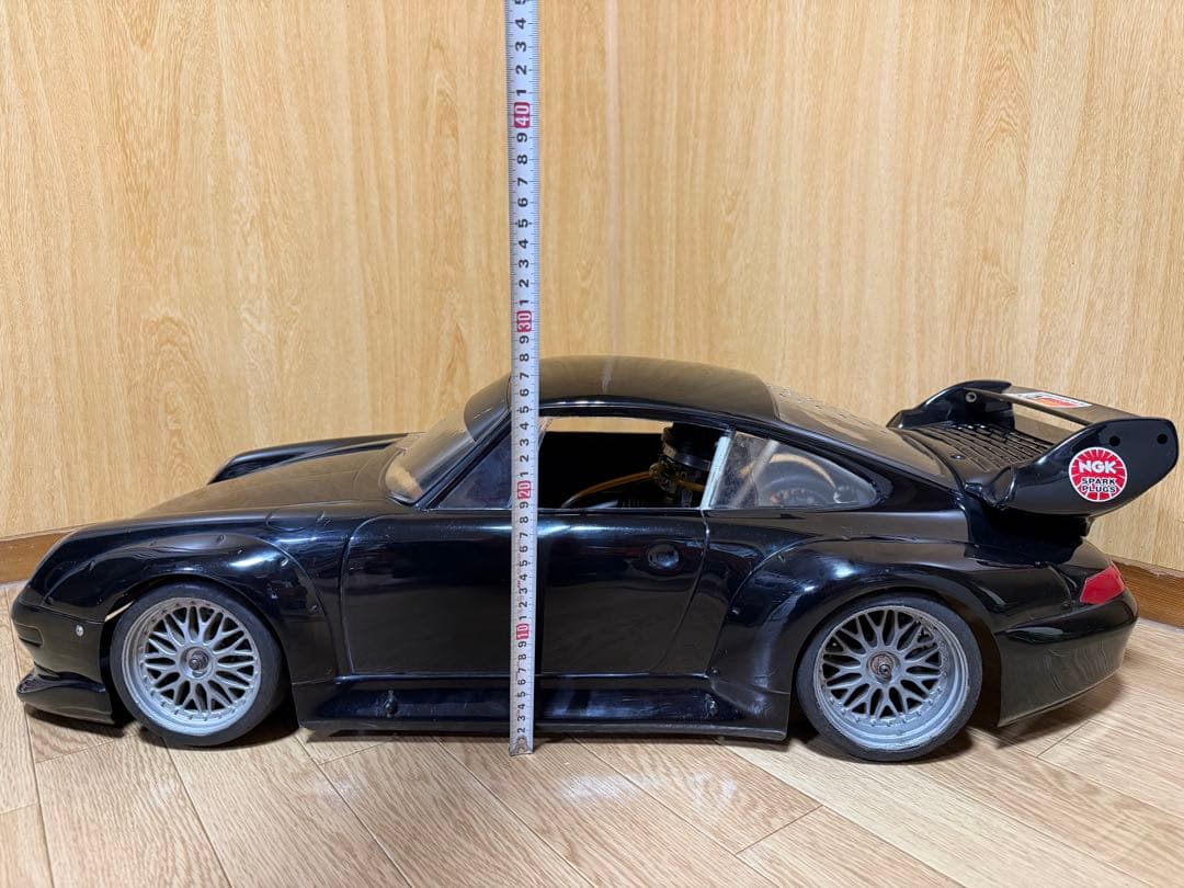 FG 1/5 Porsche GT2スケールの大型ガソリンRCカーの出品です。