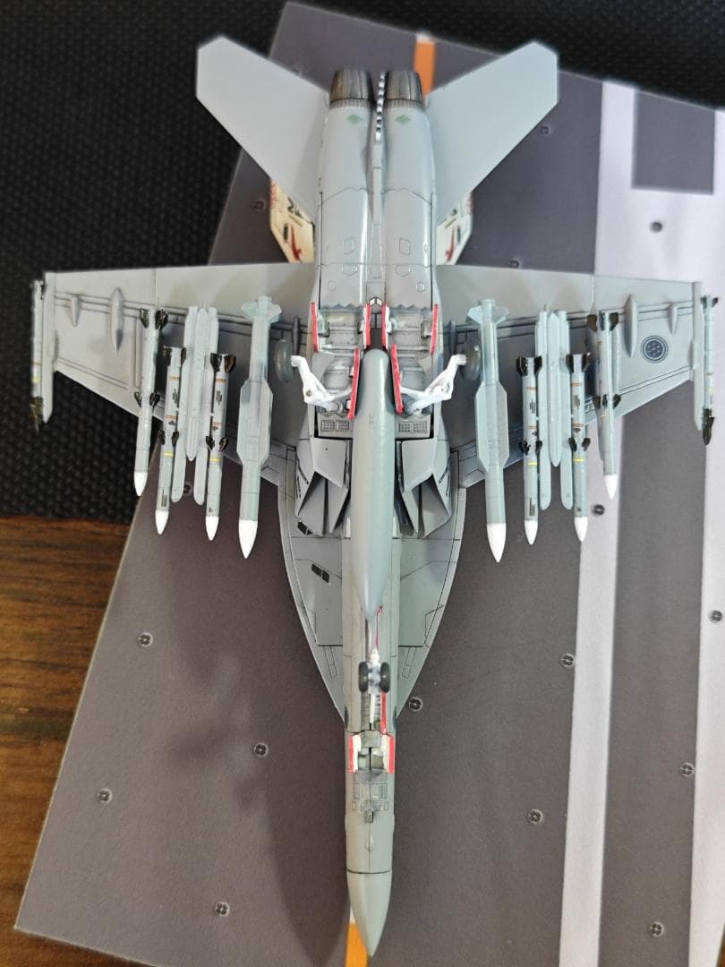 1/144 完成品 F/A-18E エースコンバット 8 Rex