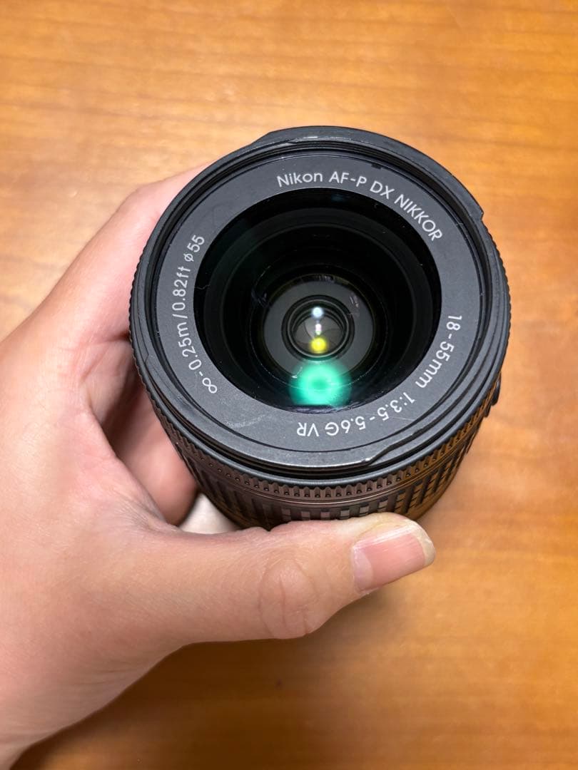 【人気】NikonD5600 単焦レンズとカメラバック付き