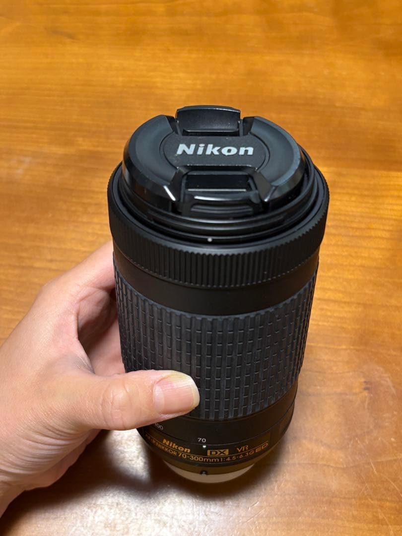 【人気】NikonD5600 単焦レンズとカメラバック付き