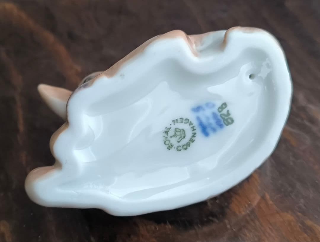 陶器 シカ 置物 ロイヤルコペンハーゲン フィギュリン ベビーファウン 小鹿 鹿