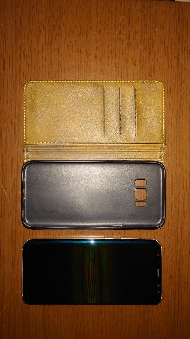 Samsung Galaxy S8+ レザーケース付き