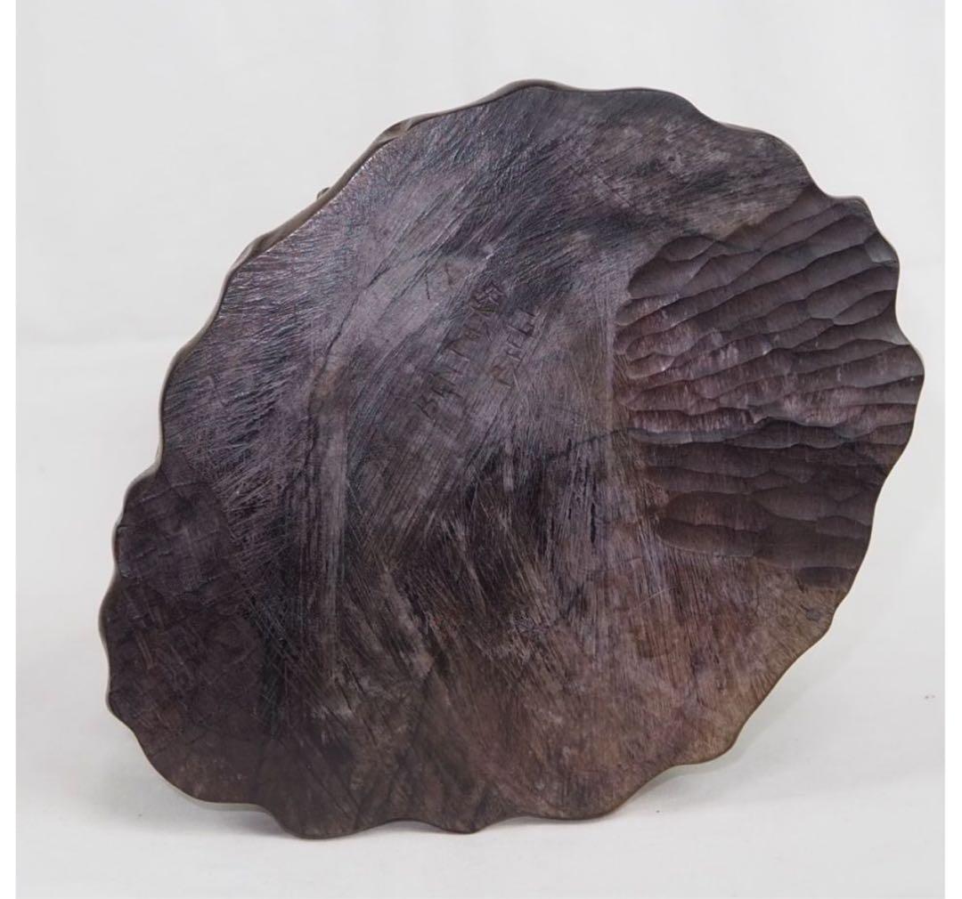 送料無料　黒檀一木彫　透かし彫り置物　高さ約 22ｃｍ