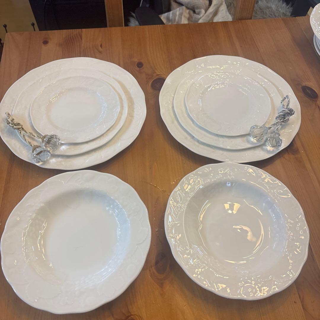 ウエッジウッド　ディナーセット2組全８枚