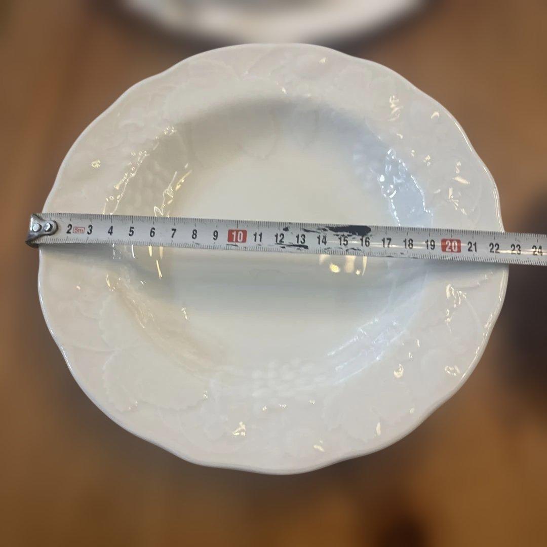 ウエッジウッド　ディナーセット2組全８枚